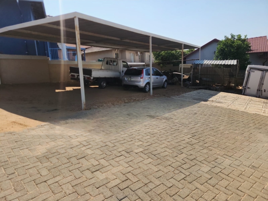 3 Bedroom Property for Sale in Tlhabane West North West